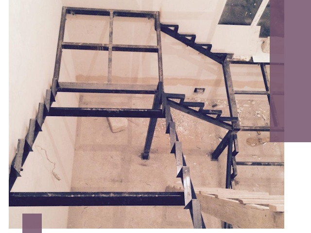 Монтаж лестниц на металлокаркасе в Карабулаке быстро и качественно