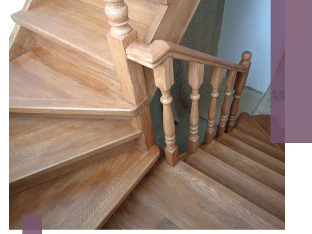 Дубовые лестницы под ключ в Карабулаке: изготовление и монтаж