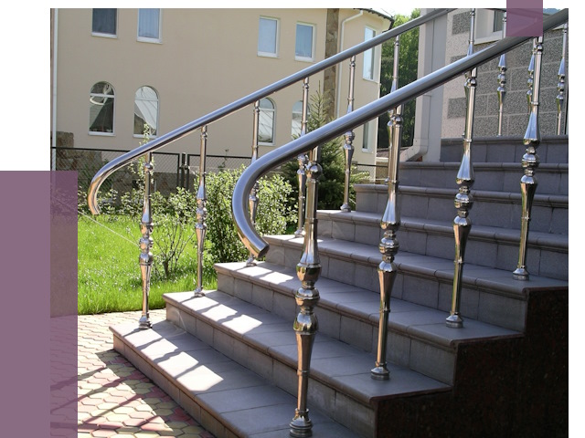 Перила для крыльца в Карабулаке от 10845 руб. — монтаж ПРОЛЁТ-Крб