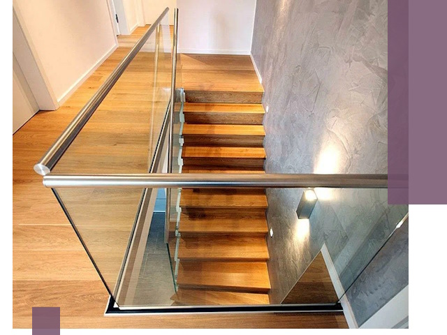 Перила для лестницы в доме — изготовление и монтаж в Карабулаке