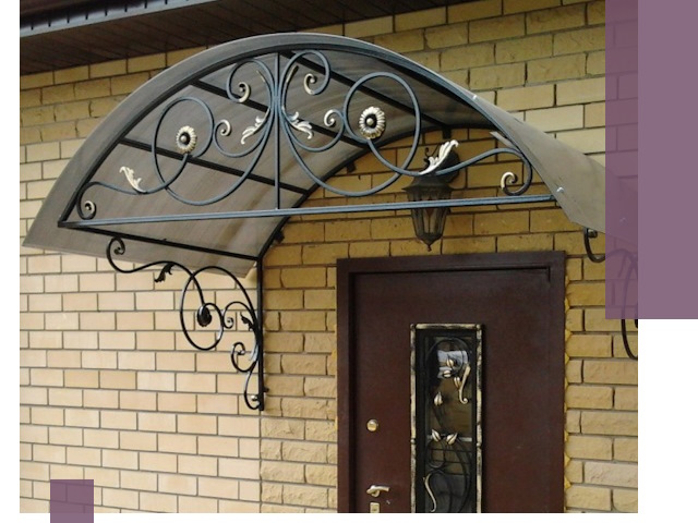 Изготовление козырьков из металла под ключ в Карабулаке