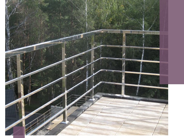 Парапеты из нержавеющей стали в Карабулаке — изготовление и монтаж