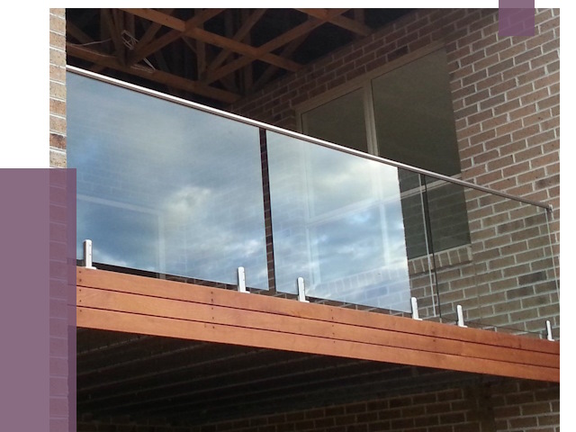 Стеклянные парапеты на крыше и террасе в Карабулаке от 11620 руб. | ПРОЛЁТ-Крб