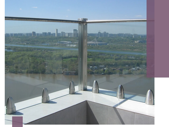 Стеклянные парапеты премиум класса в Карабулаке для домов и бизнесов