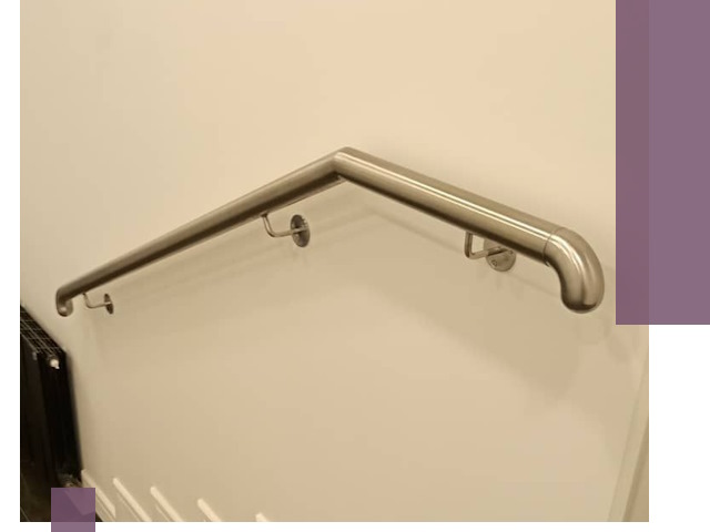 Изготовление пристенных поручней в Карабулаке под ключ за сроки